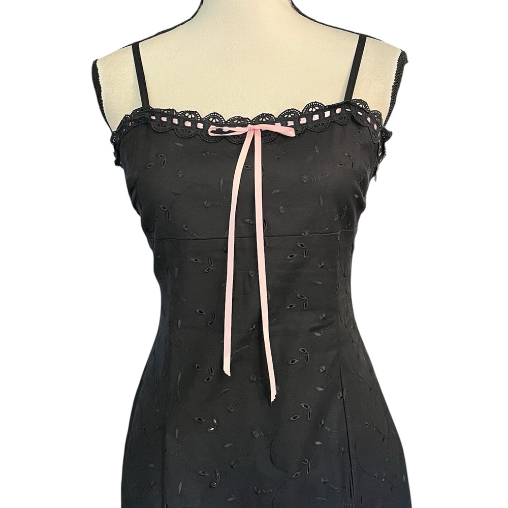 🚫SOLD🚫 Vintage Betsey Johnson New York Floral Embroidery Pink Ribbon Dress - Picture 3 of 9